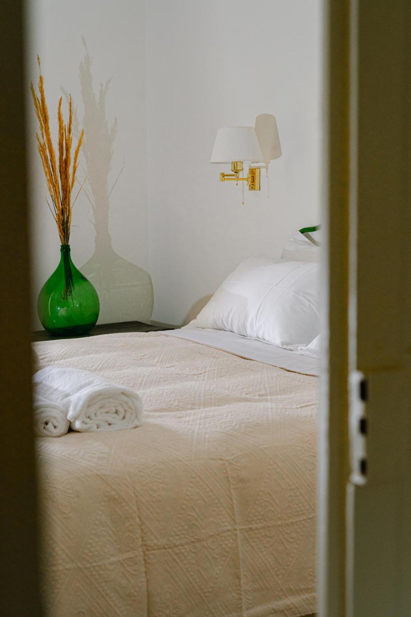 Tenuta Rustica 1519 Roccella Valdemone Room photo